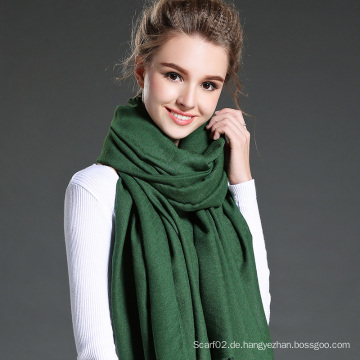 Frauen im Winter, um warme Plain Green Polyester Schal zu halten